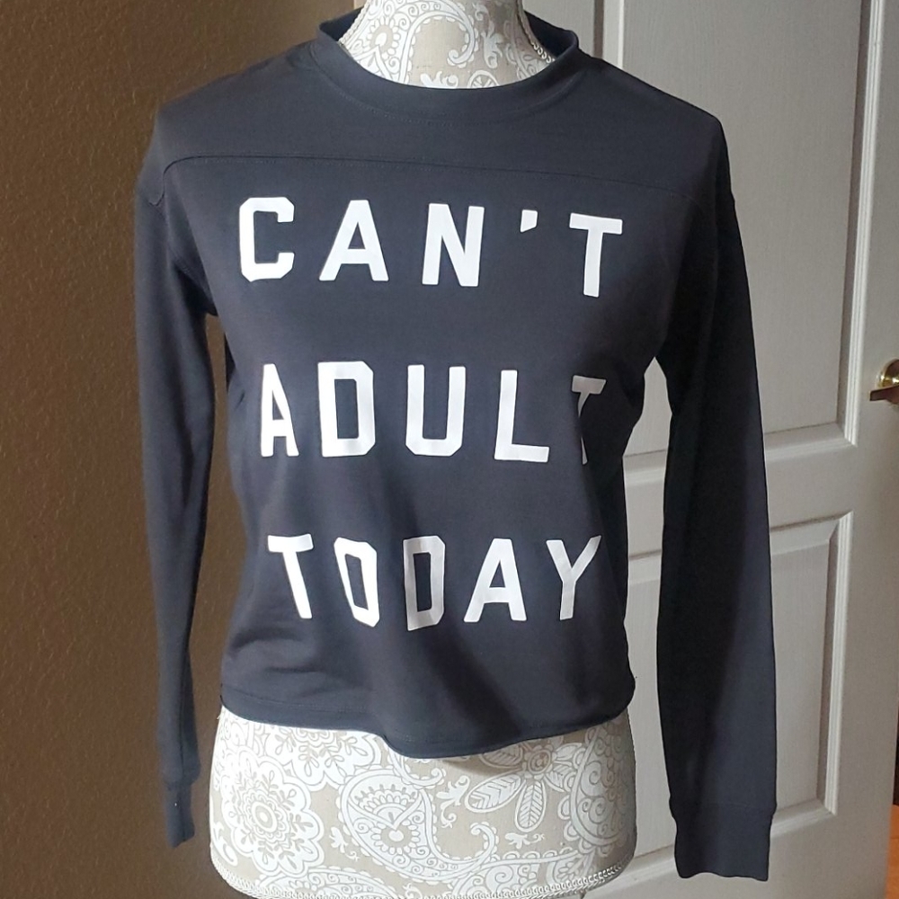 Long sleeve graphic tee